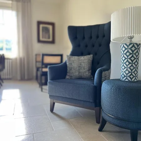 Bed & Breakfast Boutique Gius La Damaglueck Marciaga